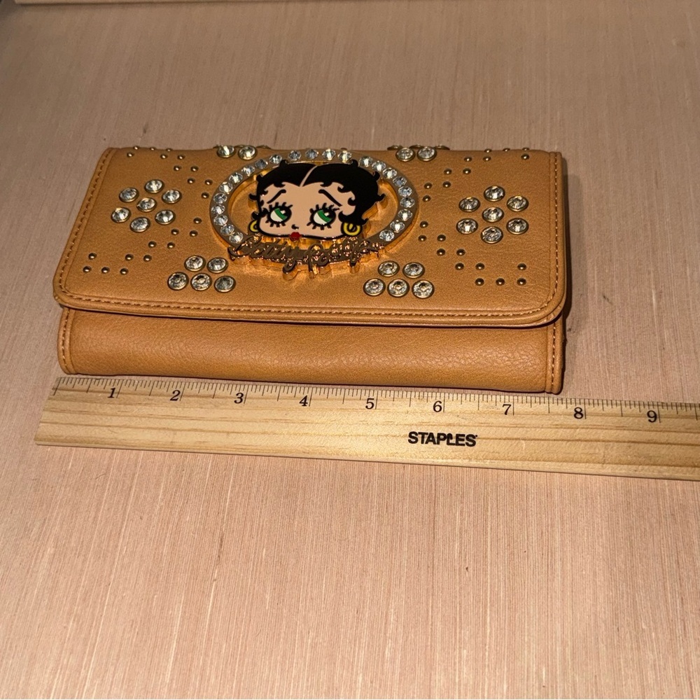 Betty Boop 2015 Rhinstone Studded Brown Wallet Tri-Fold Brand New Never Used!! - Picture 11 of 13